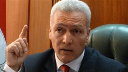 محافظ بورسعيد: تفعيل برنامج الرعاية الصحية لأصحاب معاش التضامن الاجتماعي