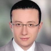 احمد ممدوح قطب