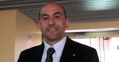 د.خالد عمارة يكتب: كسور العظام فى كبار السن.. الوقاية والعلاج 