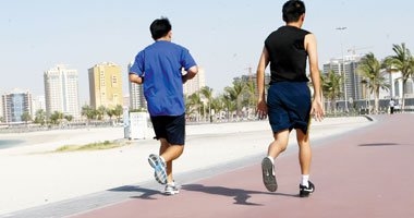 استشارى أمراض الباطنة: الرياضيون أكثر عرضة للإصابة بأمراض القلب  