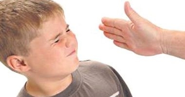 تعرف على الأضرار الناتجة عن ضرب الأطفال 